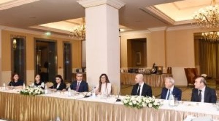 Mehriban Əliyeva: “İnsanları eşitməyə və onların yanında olmağa çalışırıq”