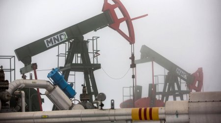 Crude prices climb after U.S. oil output falls for sixth week