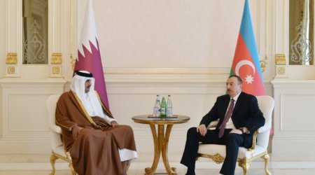 Azərbaycan prezidenti ilə Qətər əmirinin təkbətək görüşü oldu