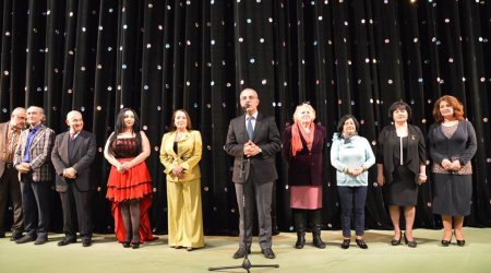 Teatrın 143 yaşı Gənc Tamaşaçılar Teatrında qeyd olundu - FOTOLAR