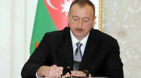 Azərbaycan prezidenti bir sıra tanınmış məhbusu əfv etdi