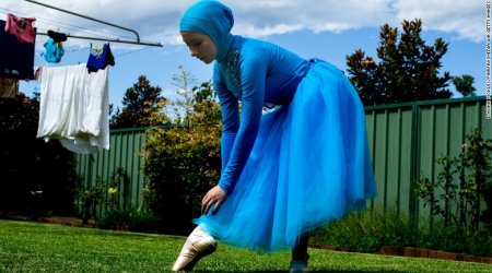 Hijabi ballerina: Aussie teen Stephanie Kurlow melds grace and modesty