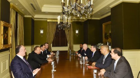 İlham Əliyev ABŞ-ın bir sıra konqresmenləri ilə görüşdü