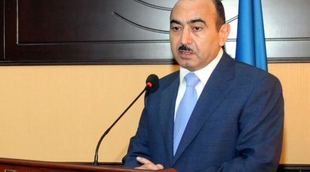 Əli Həsənov: “31 martda baş verənləri gələcək nəsillərə çatdırmalıyıq”