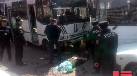 В Баку столкнулись два автобуса: есть погибший 