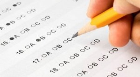 Qəbul imtahanlarının test üsulu ilə keçirilməsi qüvvədə qaldı