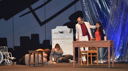 Gənc Tamaşaçılar Teatrında daha bir layihə - Fotolar