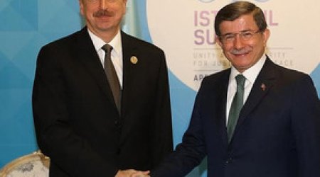 İlham Əliyev Davudoğlu ilə görüşdü