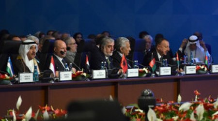 İlham Əliyev: “Ermənistan danışıqlar prosesini pozmaq üçün vaxtaşırı silahlı təxribatlara əl atır” 