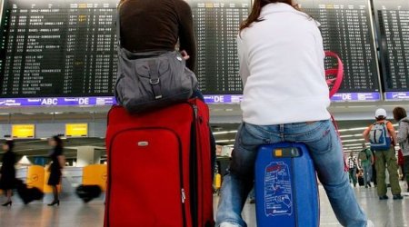 Отложены два авиарейса в Баку
