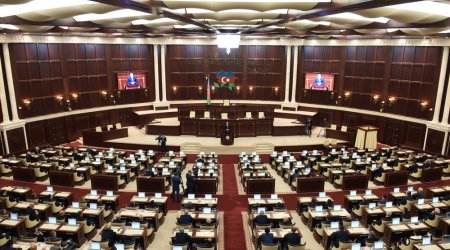 Bankirlər parlamentə dəvət edildi