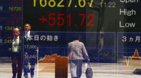 Crude futures fall after Kuwaiti oil workers end strike