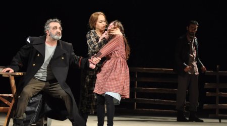 Gənc Tamaşaçılar Teatrı festivalda iştirak edəcək - Fotolar