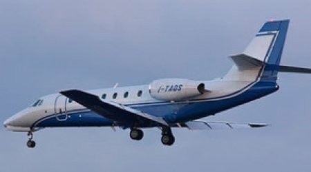 Məşhur futbolçu 9 milyon dollara təyyarə alıb