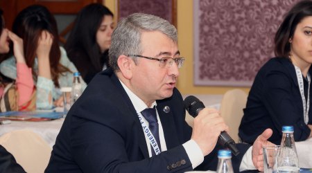 Dövlət Miqrasiya Xidməti ilə Caspian European Club-un biznes-forumu keçirilib