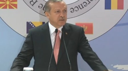 Ərdoğan: “İŞİD-ə dəstək verdiyimizi söyləyən alçaqlar oldu”