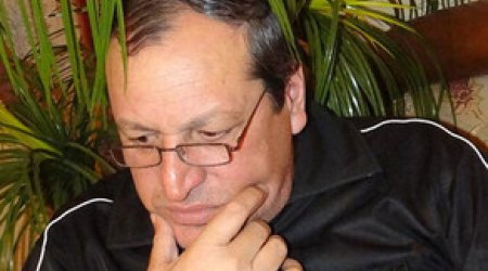 Prokuror şair Saday Şəkərliyə 10 il iş istəyib