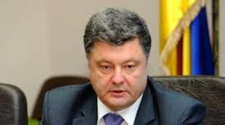 Порошенко поздравил певицу Джамалу