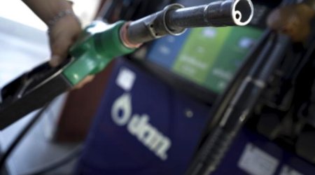 Oil prices jump as Goldman Sachs says market flips into deficit