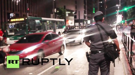 Столкновения из-за президента - ВИДЕО