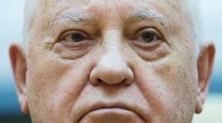 Qorbaçovun Ukraynaya girişi qadağan edildi