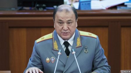 Qırğızıstanda nazir istefa verib