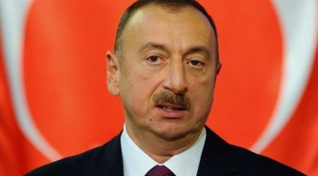 İlham Əliyev təbrik məktubları ünvanladı
