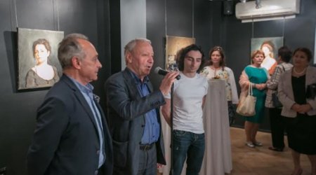 Cəmil Hüseynovun rəsm sərgisi: İşıq və kölgədə rəqs - FOTO