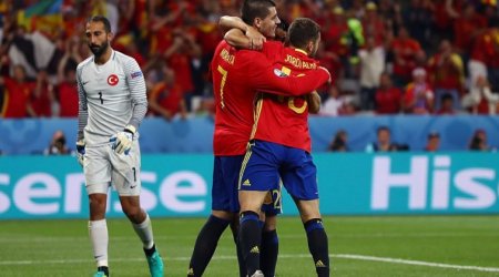 İspaniya 1/8 finalda - VİDEO