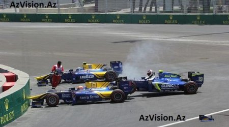 Bakıda 6 bolid toqquşdu - FOTOLAR