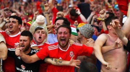 Russia 0 - 3 Wales