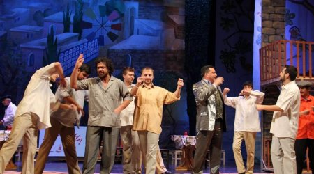 Musiqili Teatrda “Baladadaşın toy hamamı” nümayiş olunacaq - FOTOLAR