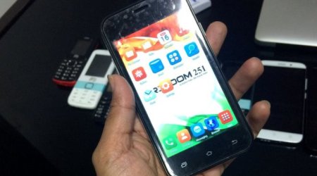 Hands on with India's £3 smartphone