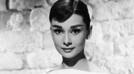 Audrey Hepburn letters sell at auction for £11,000