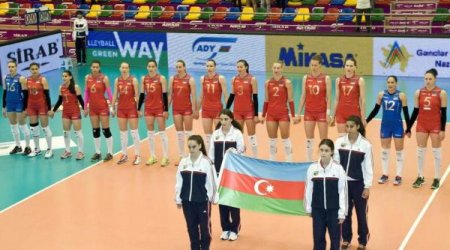 Voleybol millimiz qələbə qazandı