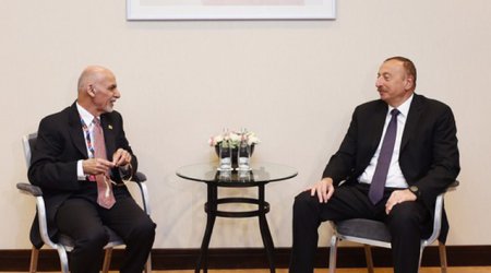 İlham Əliyev prezident həmkarı ilə görüşdü