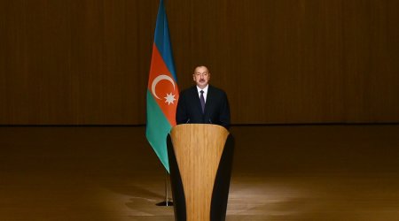 İlham Əliyev Yay Olimpiya Oyunlarında iştirak edəcək idmançıların yolasalma mərasimində