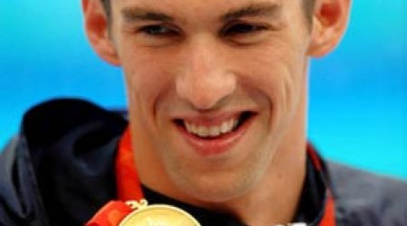 Phelps takes his 19th Olympic gold