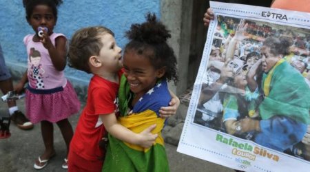 Brazil judo champ stirs hope in slum where she grew up