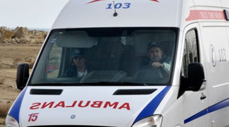 В Азербайджане футболист скончался во время тренировки