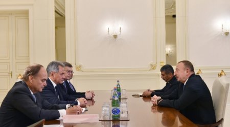 Azeri president, Russian defence minister meet