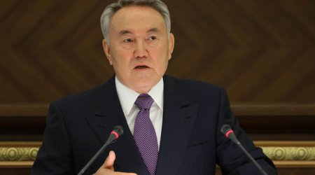 Nazarbayev prezidentləri barışdıracaq