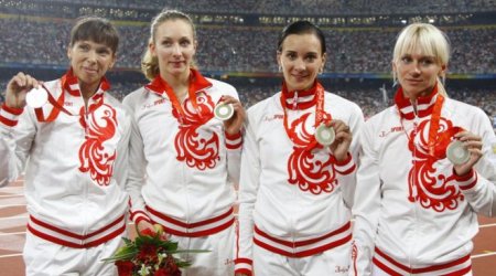 Российских легкоатлеток лишили медалей