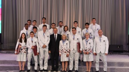 Президент встретился с участниками Олимпийских игр 