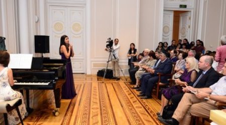 Young Israeli singers give concert in Baku