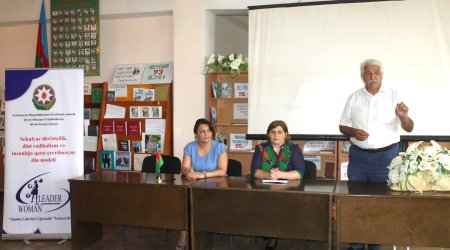 Qaxda dini radikalizm və dünyəvi dövlətçiliklə bağlı debat