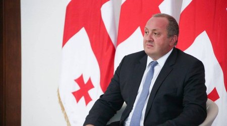 Marqvelaşvili müsəlmanları təbrik etdi