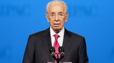 Şimon Peres xəstəxanaya yerləşdirildi