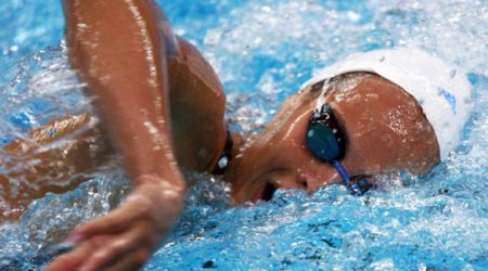 Azerbaijani swimmer wins silver