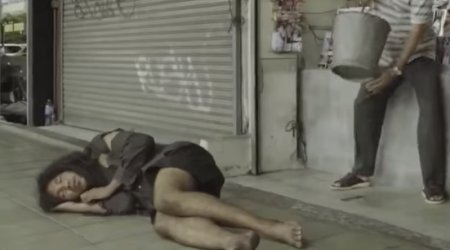 Bu videoçarxa baxan hər kəs ağlayır - VİDEO
